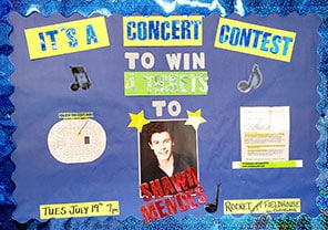 Concert contest poster featuring musical notes, vinyl record, and performer photo on blue background.